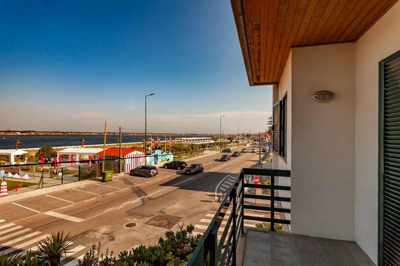 Costa Nova Ria View Apartment By Home Sweet Home Aveiro Bagian luar foto